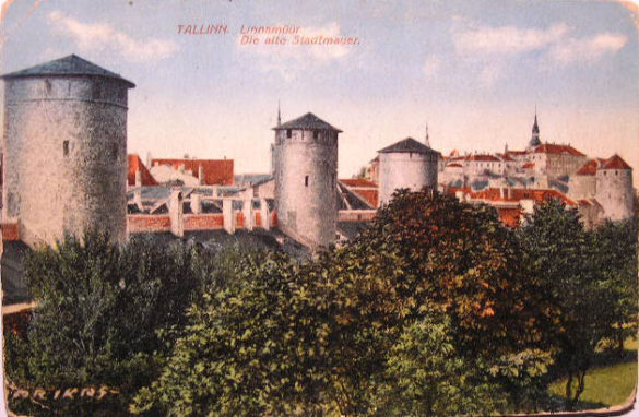 Wizytówką Tallina są czerwonodache baszty