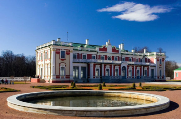 Pałac Kadriorg zwany Ekaterinenthal lub Catherinenthal Zakątki Estonii